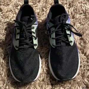 Running shoes